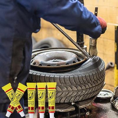 Réparation Pneu Crevé - CarTyreGlue™ - Jaune - Les Délires Auto